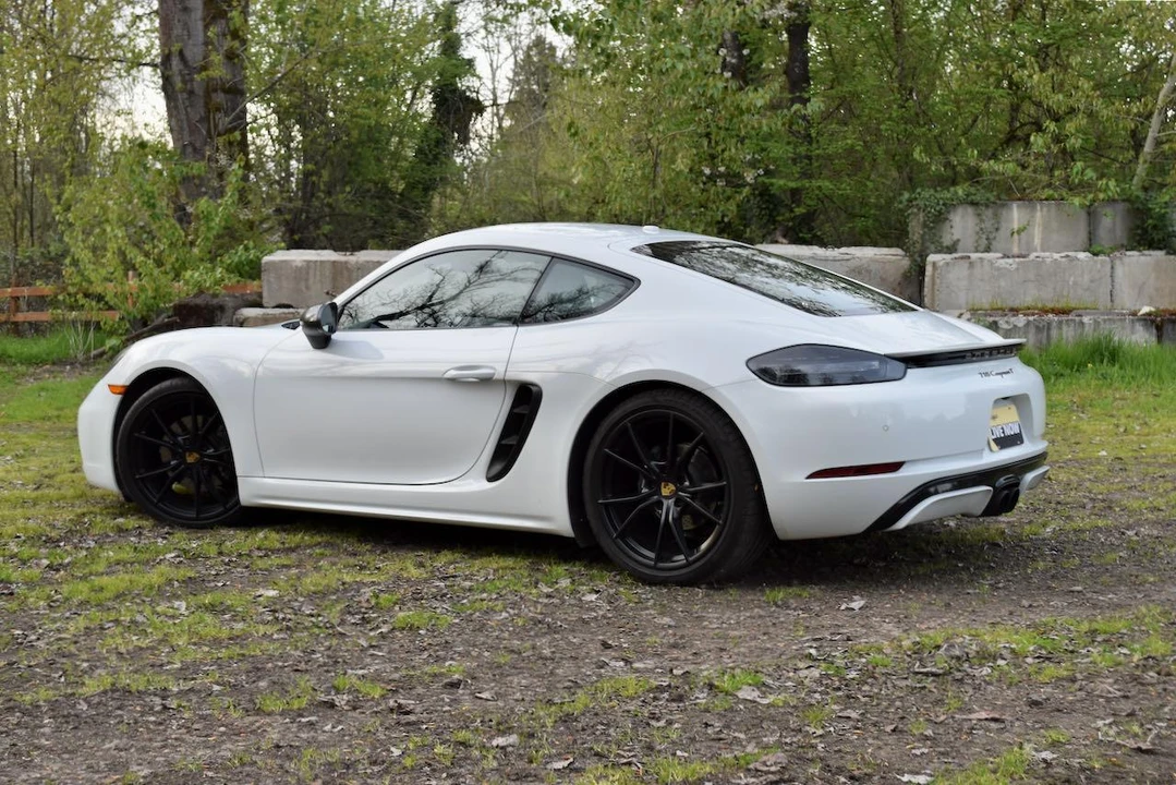 2020 Porsche 718 Cayman T - Image 15 of 21