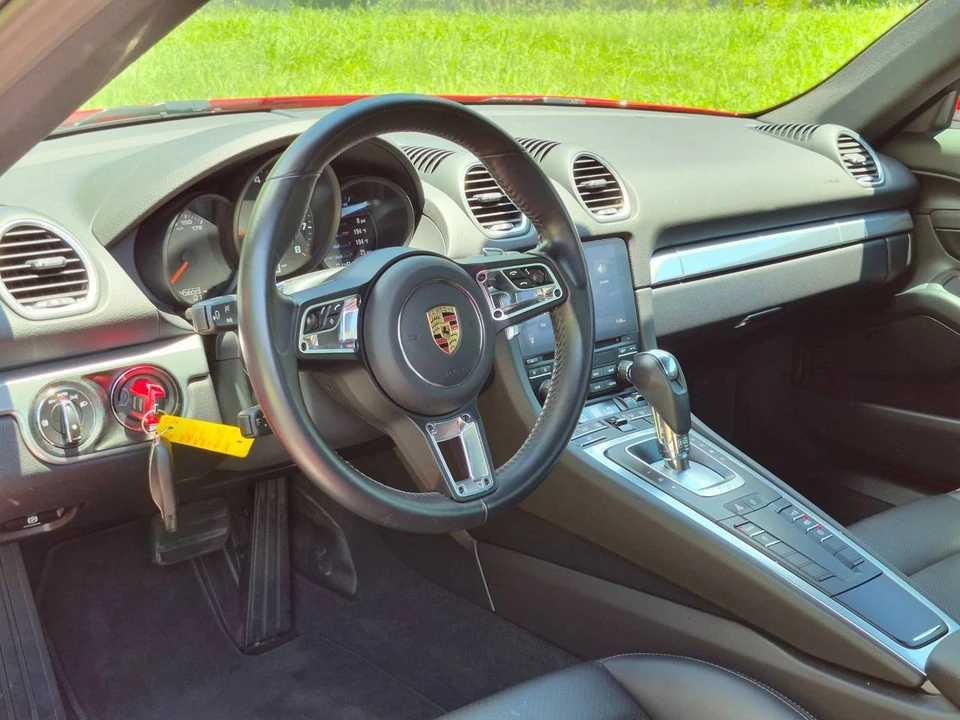 2020 Porsche 718 Cayman - Image 4 of 5