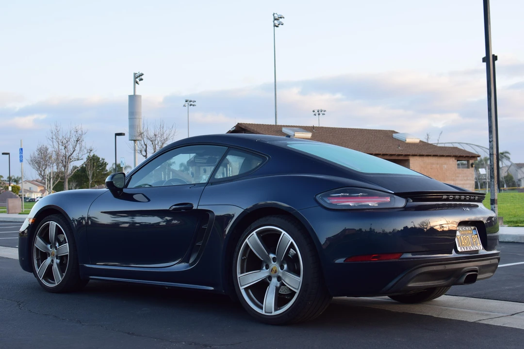 2020 Porsche 718 Cayman - Image 9 of 31