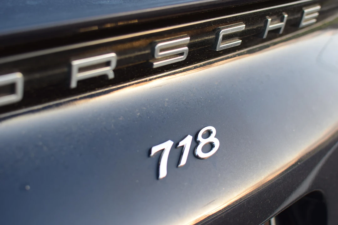 2020 Porsche 718 Cayman - Image 22 of 31