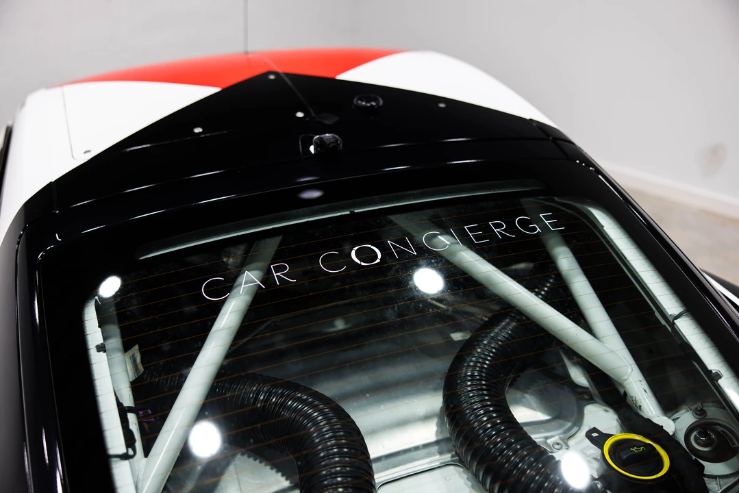 2020 Porsche - Image 18 of 31