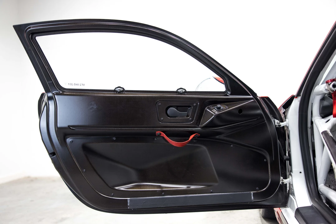 2020 Porsche - Image 13 of 31