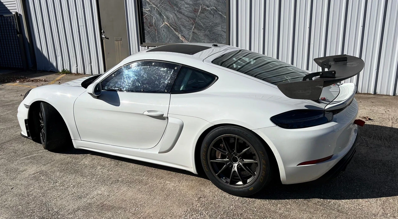 2020 Porsche 718 Cayman - Image 8 of 20