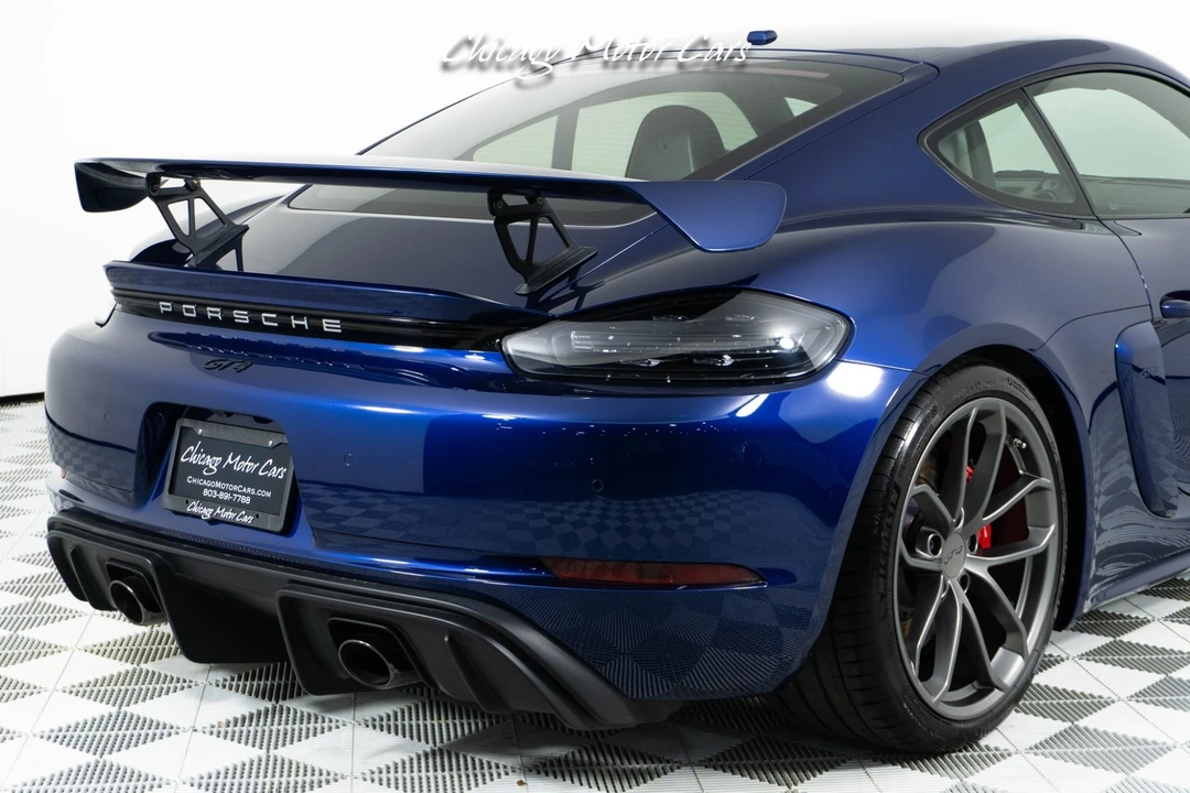 2020 Porsche 718 Cayman GT4 - Image 13 of 21