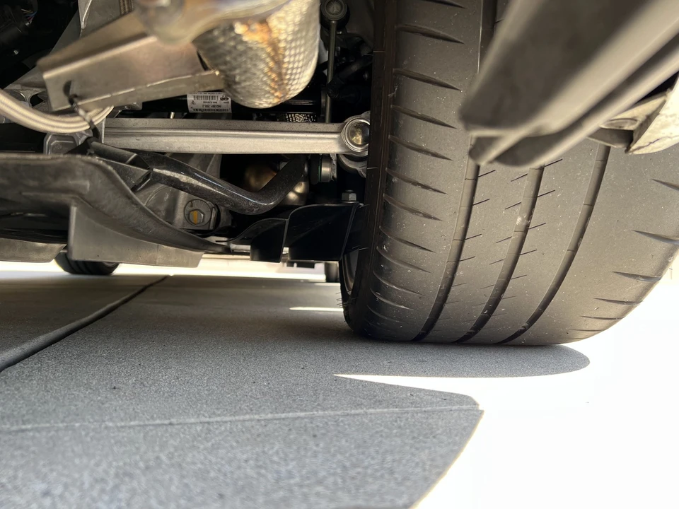2020 Porsche 718 Cayman GT4 - Image 10 of 31