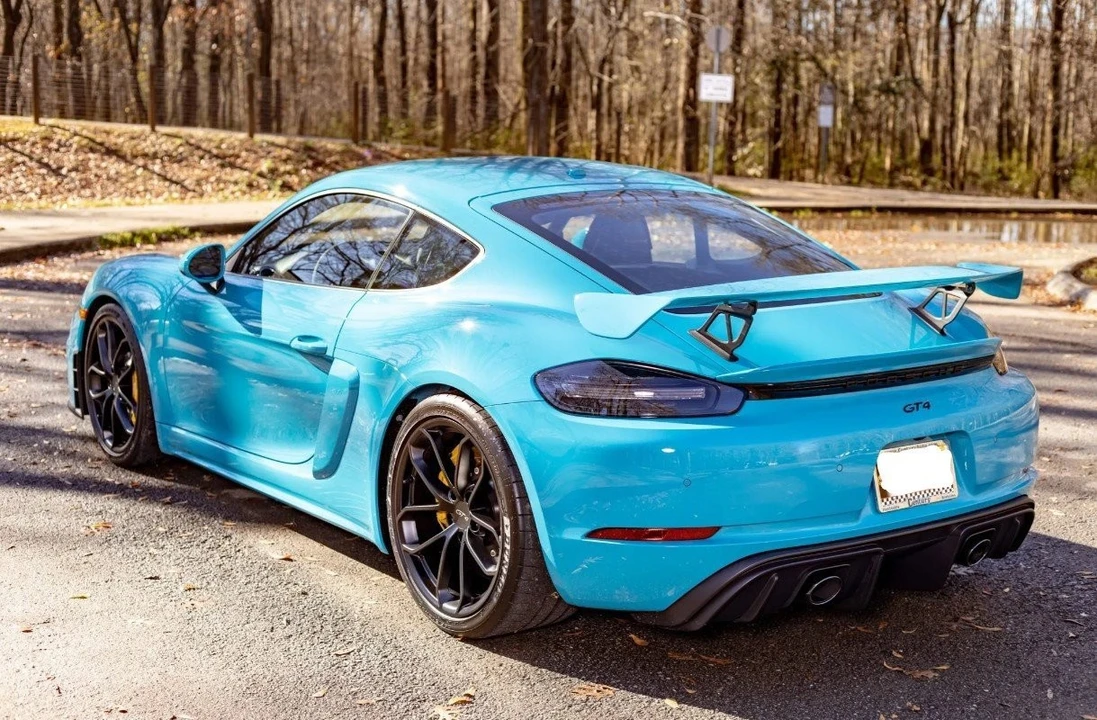 2020 Porsche 718 Cayman GT4 - Image 3 of 7