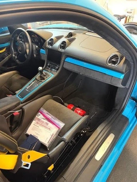 2020 Porsche 718 Cayman GT4 - Image 6 of 7