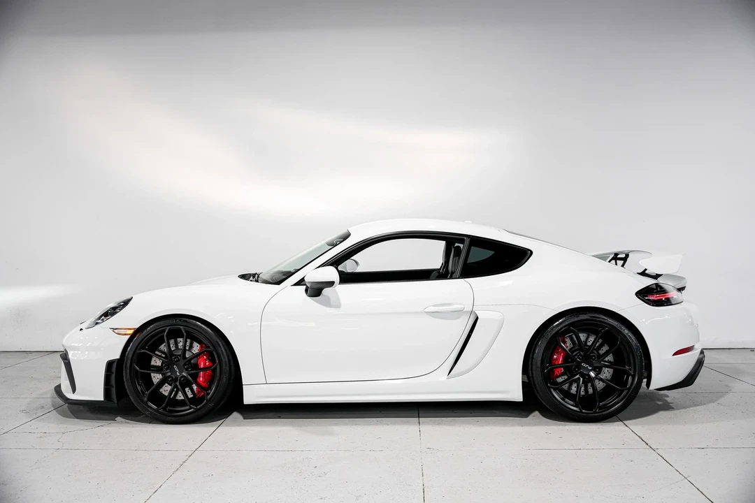 2020 Porsche 718 Cayman GT4 - Image 7 of 12