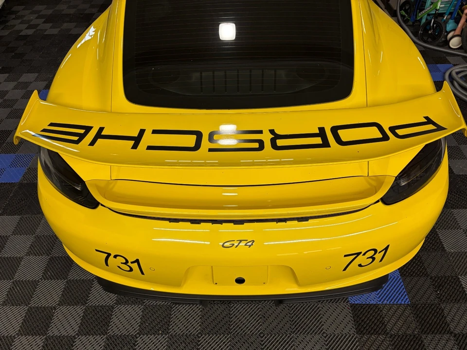 2020 Porsche 718 Cayman GT4 - Image 7 of 19