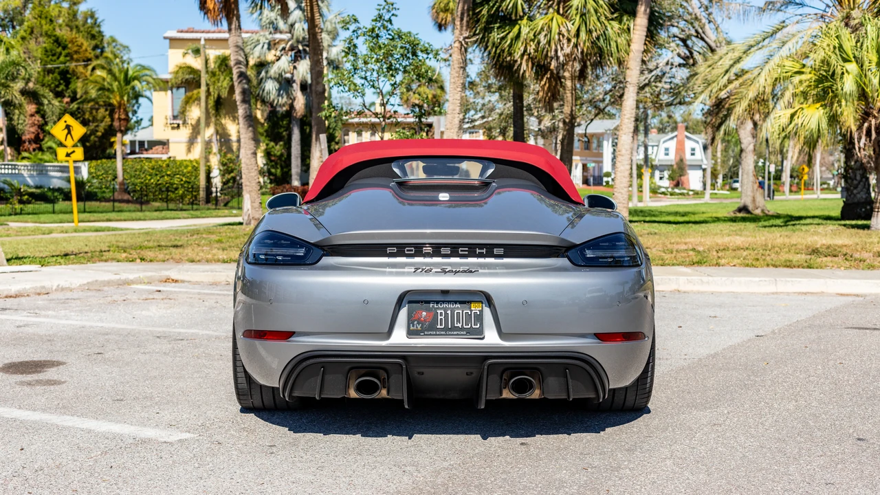 2020 Porsche 718 Boxster Spyder - Image 3 of 31