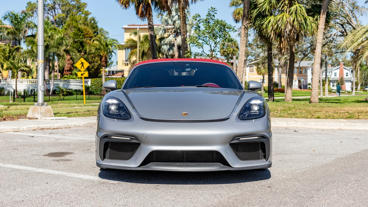 2020 Porsche 718 Boxster Spyder - Image 2 of 31