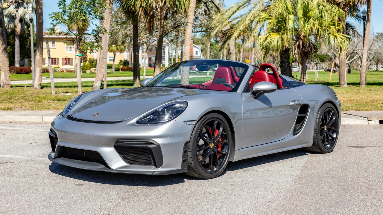 2020 Porsche 718 Boxster Spyder - Image 10 of 31