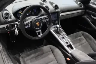2020 Porsche 718 Boxster Spyder - Image 4 of 4