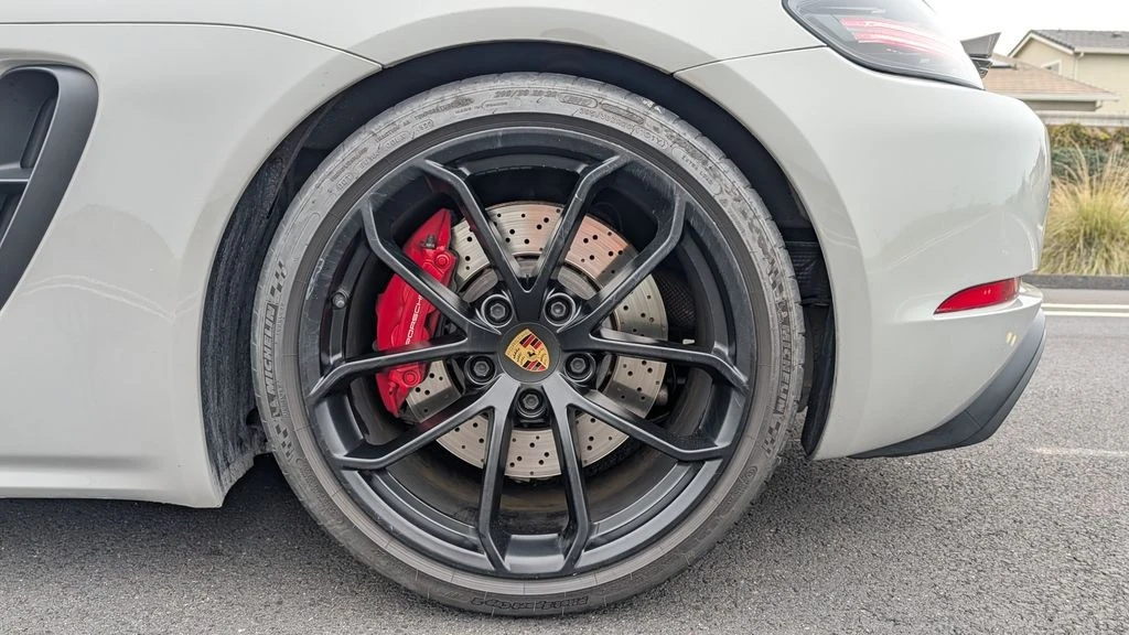 2020 Porsche 718 Boxster Spyder - Image 19 of 21