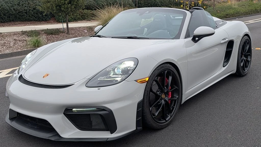 2020 Porsche 718 Boxster Spyder - Image 17 of 21