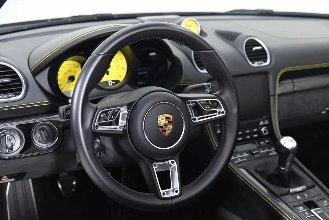 2020 Porsche 718 Boxster Spyder - Image 9 of 23