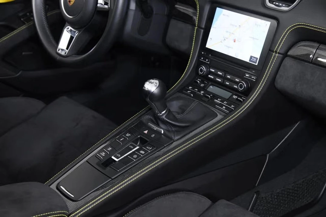 2020 Porsche 718 Boxster Spyder - Image 11 of 23