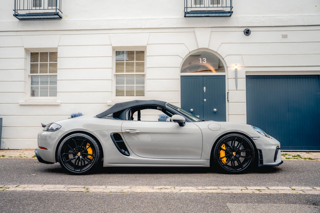 2021 Porsche 718 Boxster Spyder - Image 4 of 31
