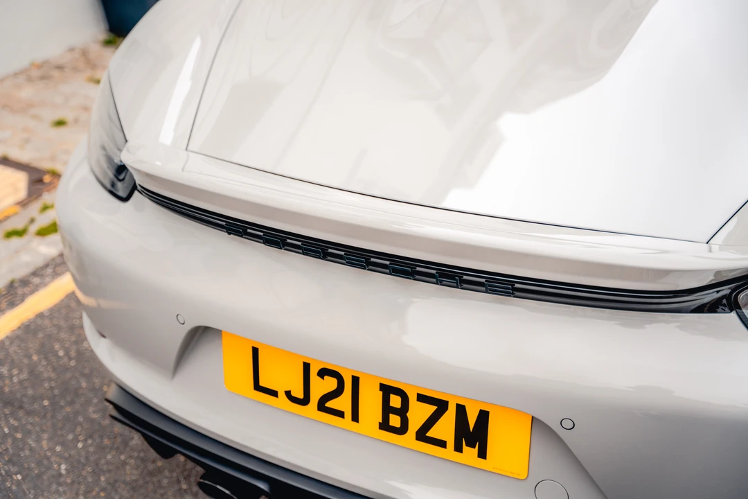 2021 Porsche 718 Boxster Spyder - Image 24 of 31