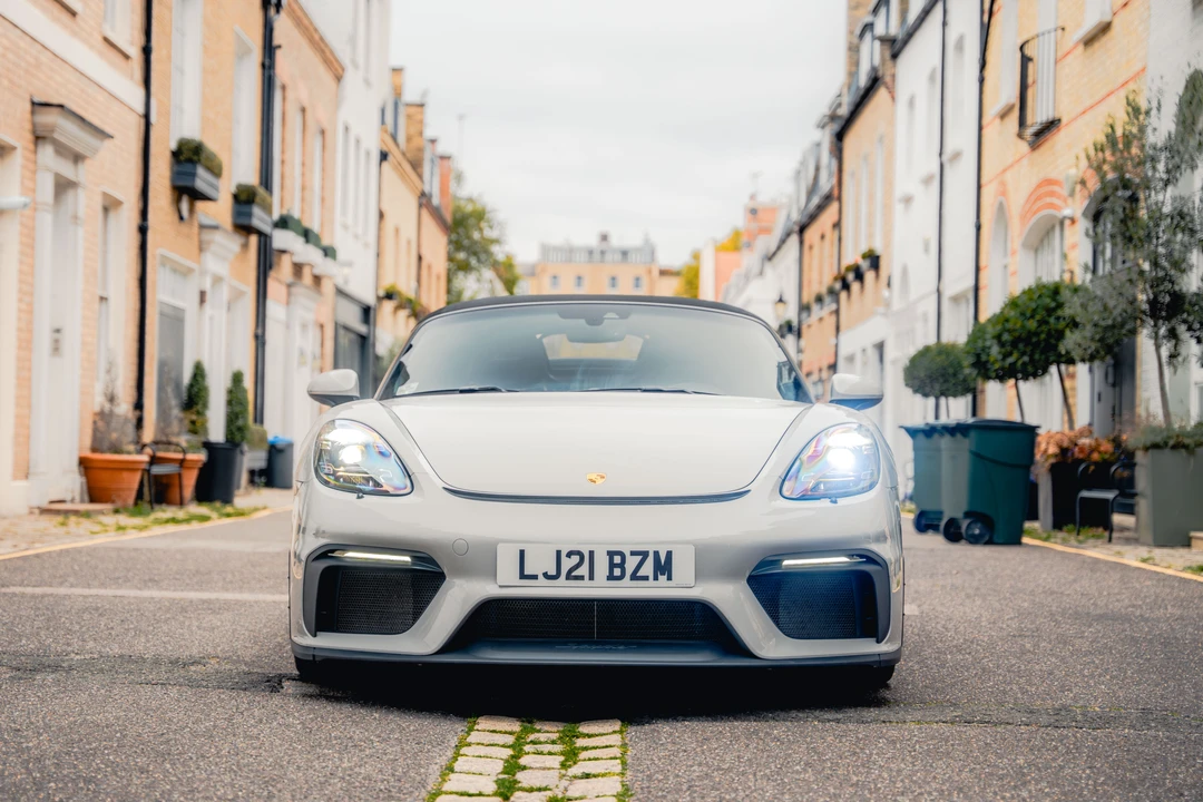 2021 Porsche 718 Boxster Spyder - Image 2 of 31