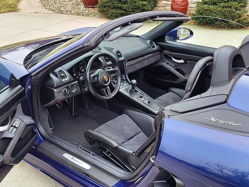 2020 Porsche 718 Boxster Spyder - Image 7 of 12