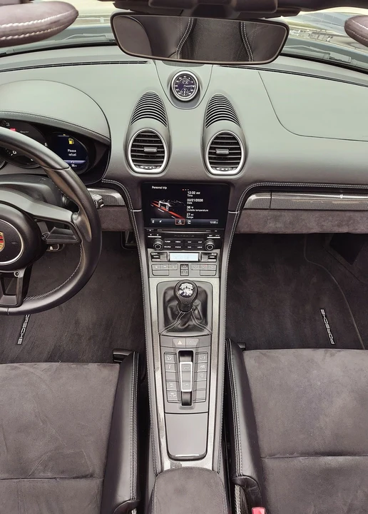2020 Porsche 718 Boxster Spyder - Image 12 of 12