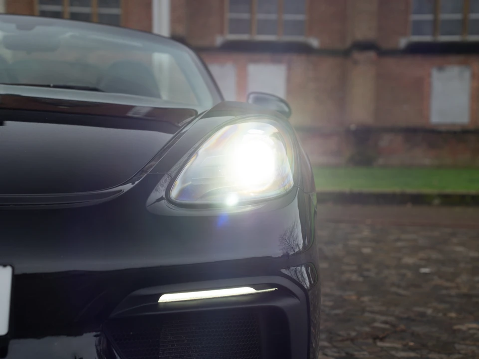 2020 Porsche 718 Boxster Spyder - Image 13 of 31