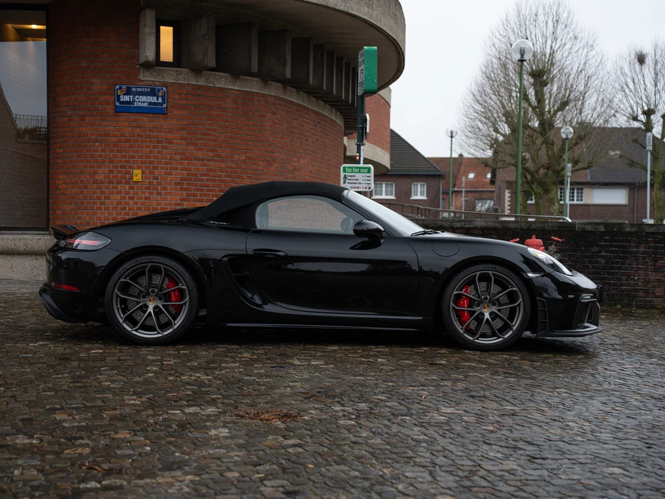2020 Porsche 718 Boxster Spyder - Image 8 of 31