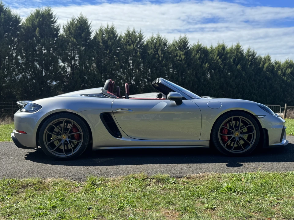 2021 Porsche 718 Boxster Spyder - Image 8 of 31