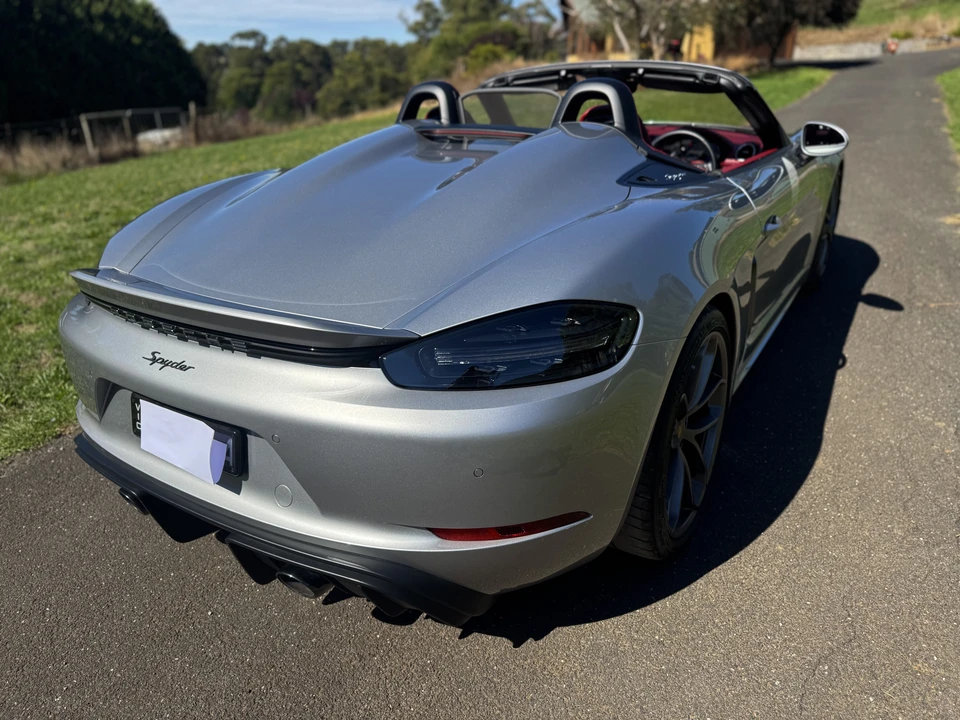 2021 Porsche 718 Boxster Spyder - Image 19 of 31