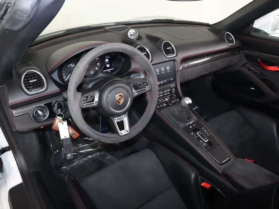 2020 Porsche 718 Boxster Spyder - Image 4 of 12