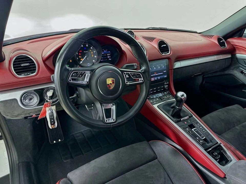 2020 Porsche 718 Boxster Spyder - Image 4 of 5