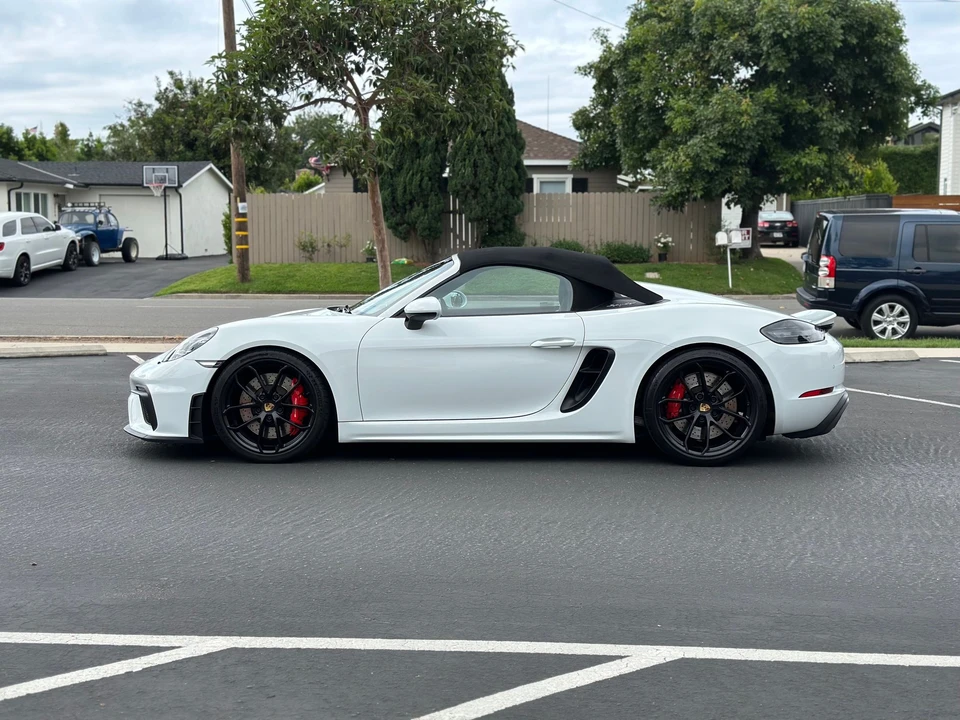 2020 Porsche 718 Boxster Spyder - Image 2 of 10