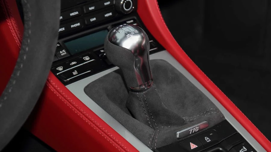 2020 Porsche 718 Boxster Spyder - Image 11 of 31