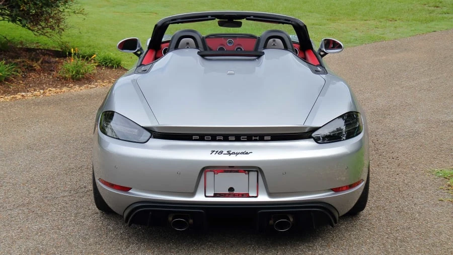2020 Porsche 718 Boxster Spyder - Image 28 of 31