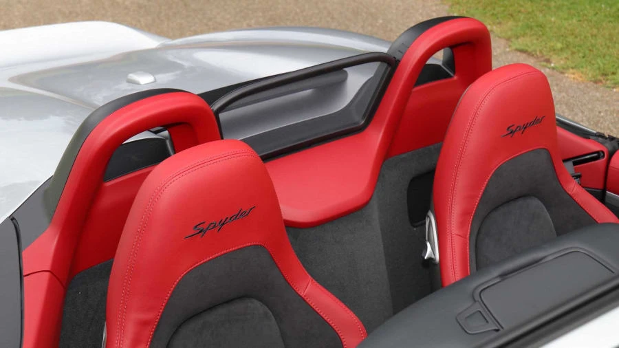 2020 Porsche 718 Boxster Spyder - Image 30 of 31