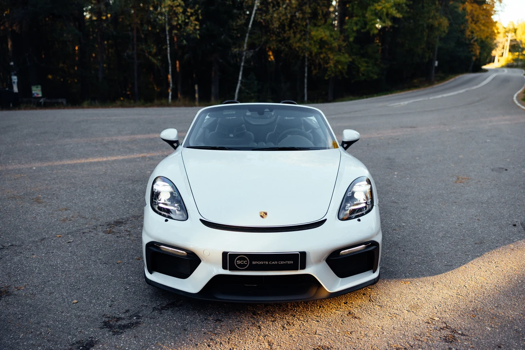 2020 Porsche 718 Boxster Spyder - Image 8 of 31
