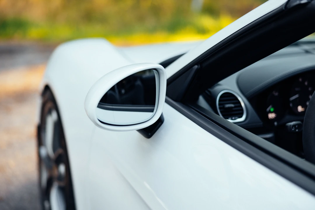 2020 Porsche 718 Boxster Spyder - Image 22 of 31