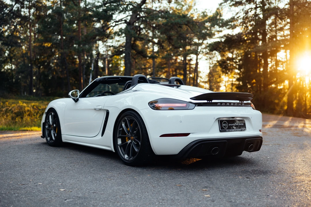 2020 Porsche 718 Boxster Spyder - Image 5 of 31