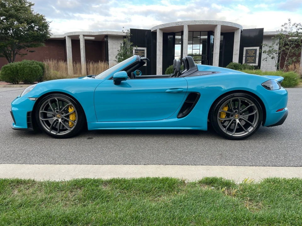 2020 Porsche - Image 3 of 31