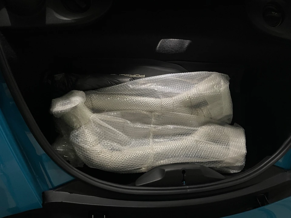 2020 Porsche - Image 30 of 31