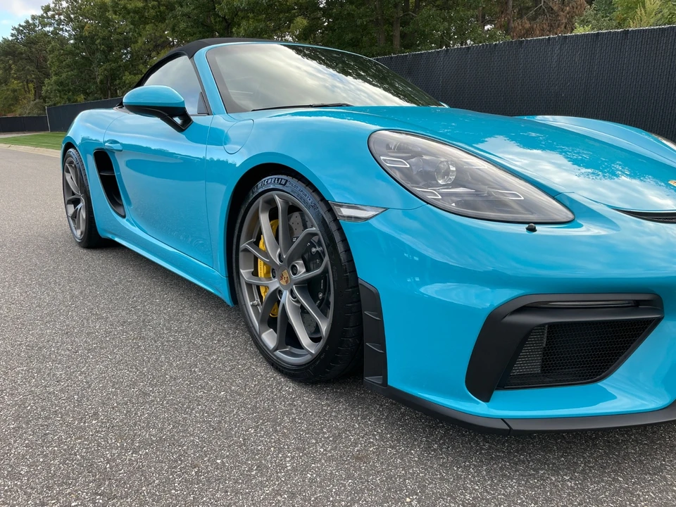 2020 Porsche - Image 16 of 31