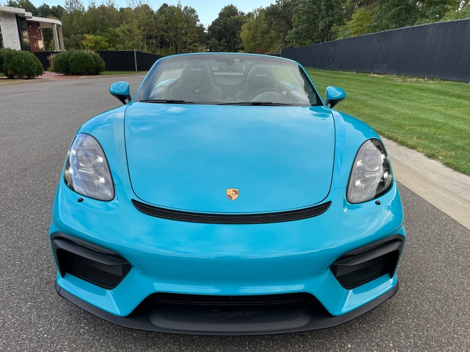 2020 Porsche - Image 9 of 31