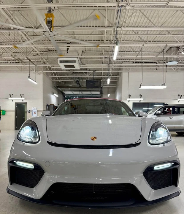 2020 Porsche 718 Boxster Spyder - Image 5 of 17