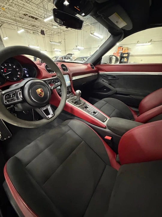 2020 Porsche 718 Boxster Spyder - Image 10 of 17