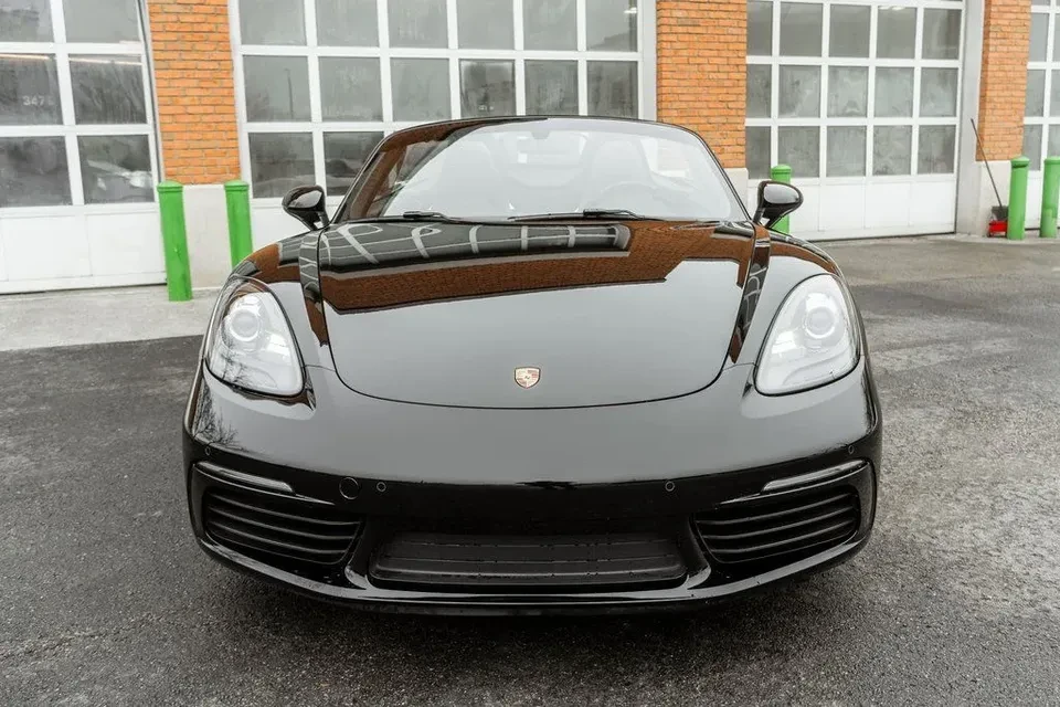2020 Porsche 718 Boxster - Image 16 of 20