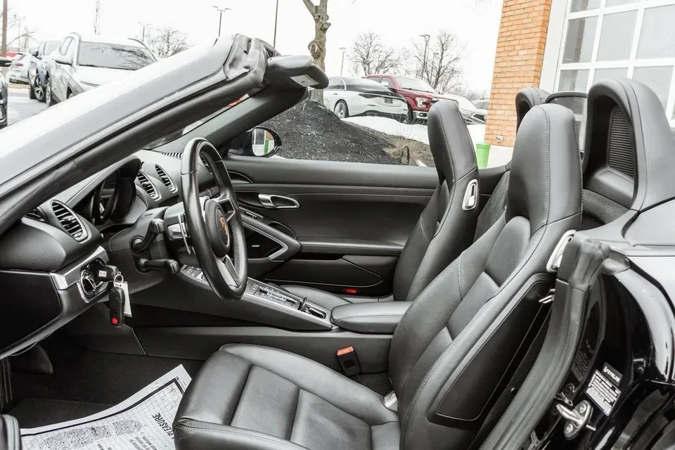 2020 Porsche 718 Boxster - Image 13 of 20