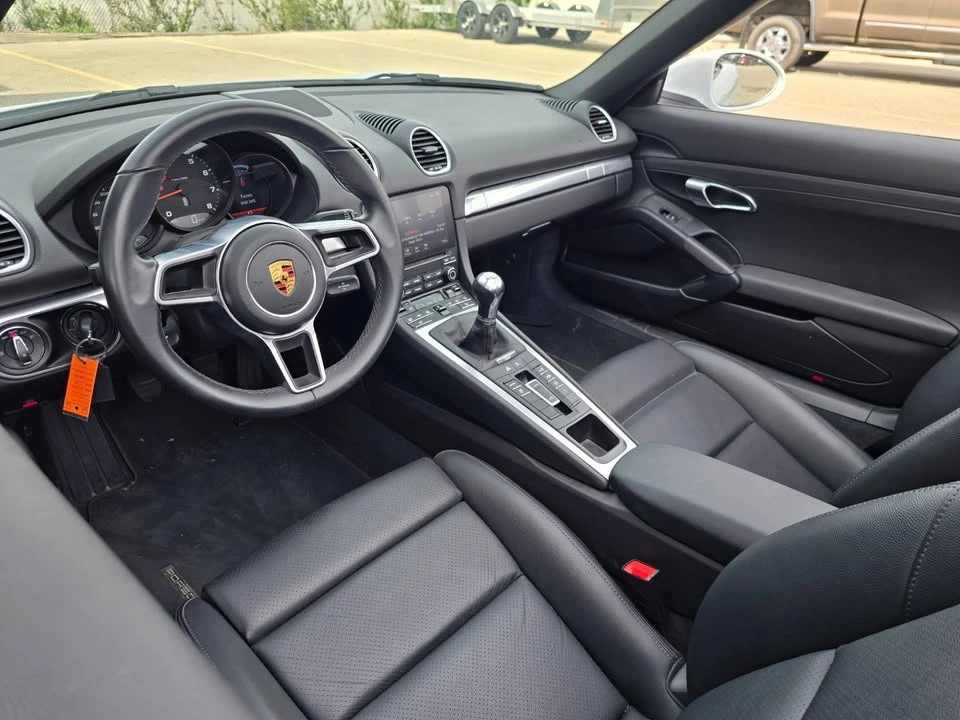 2020 Porsche 718 Boxster - Image 8 of 12