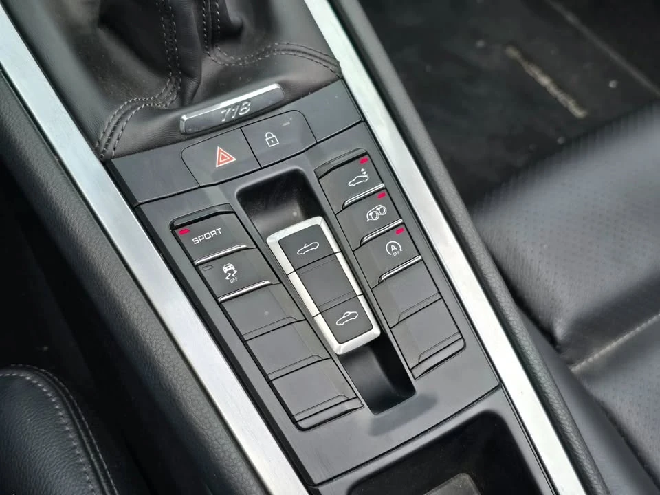 2020 Porsche 718 Boxster - Image 11 of 12