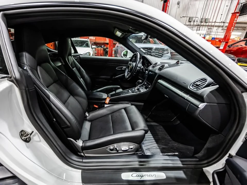 2020 Porsche 718 Cayman - Image 13 of 19